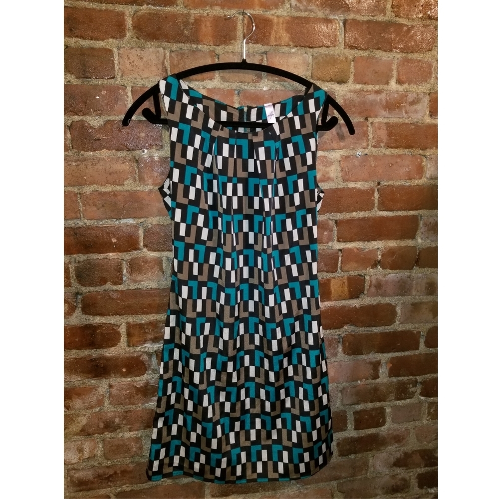Print Dress (sleeveless) w/ zipper back